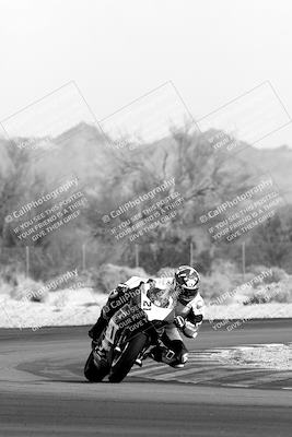 media/Nov-28-2022-Moto Forza (Mon) [[c5a51e62ca]]/C Group/Session 3 (Track Exit)/